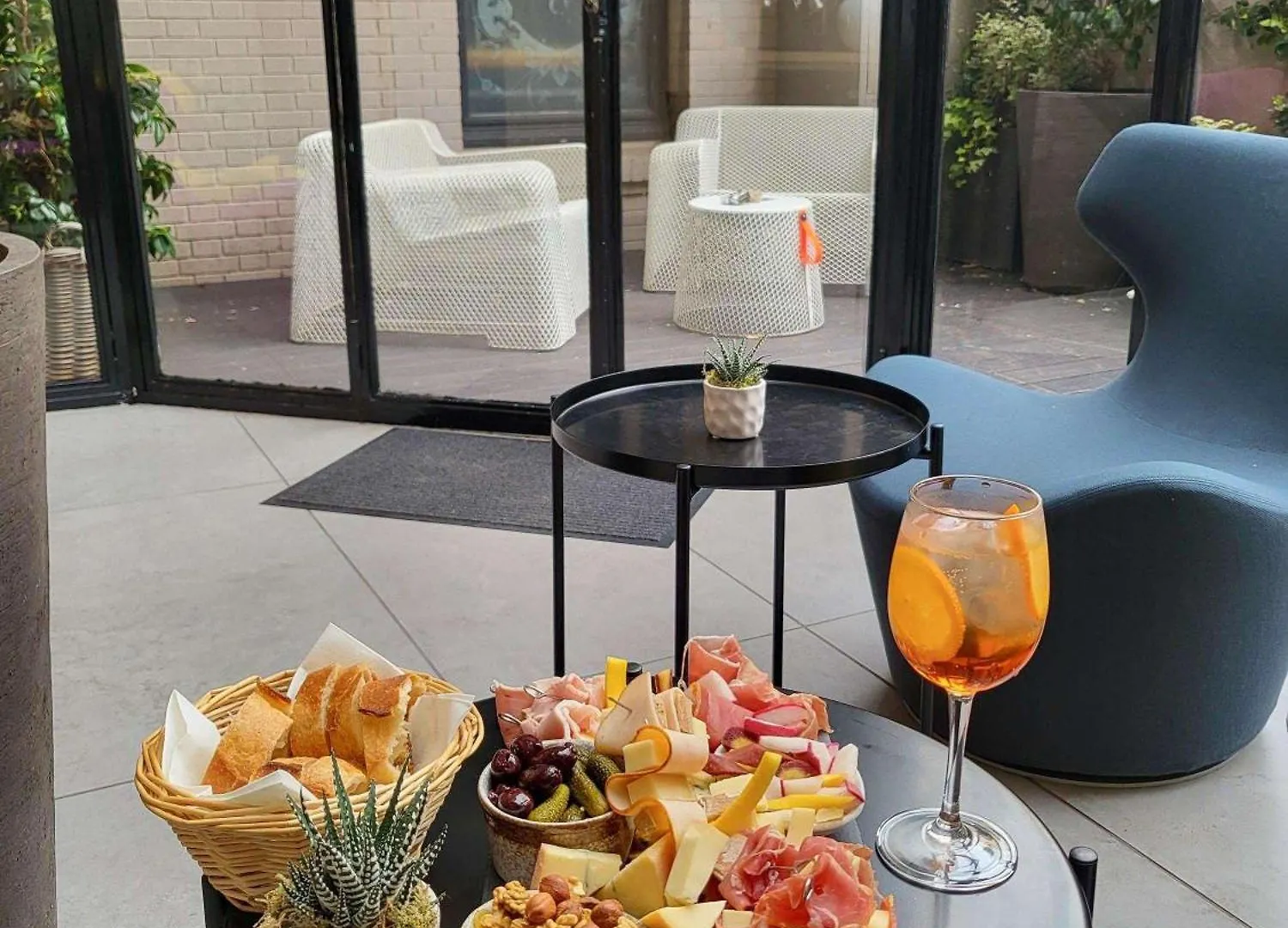 Mercure Alesia Hotel